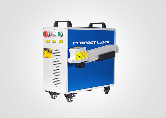 qualité  50W Automatic Laser Rust Removal Machine Metal Portable Laser Derusting Cleaner usine