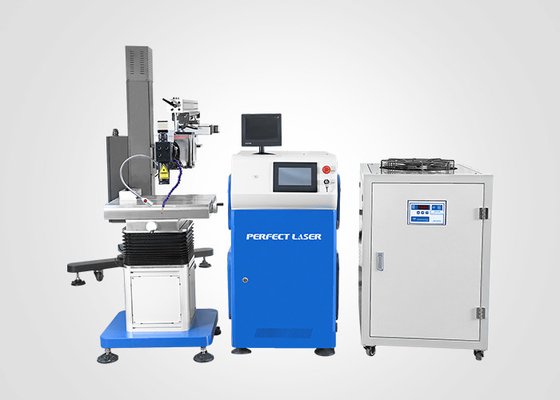 Machine de soudage à moulage laser à fibre à direction flexible avec puissance d'entrée maximale de 16 kW et conception à cavité unique en or