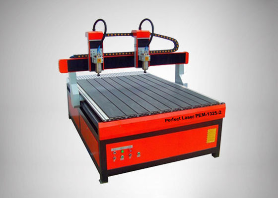 Machine de sculpture en bois CNC multi-fonctionnelle AC 220V avec sculpture de Bouddha / meubles